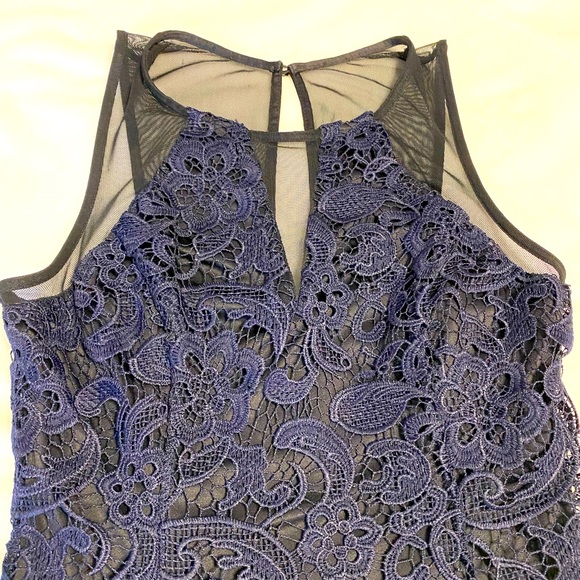 EUC Guess Lace Cocktail Dress - Picture 1 of 4